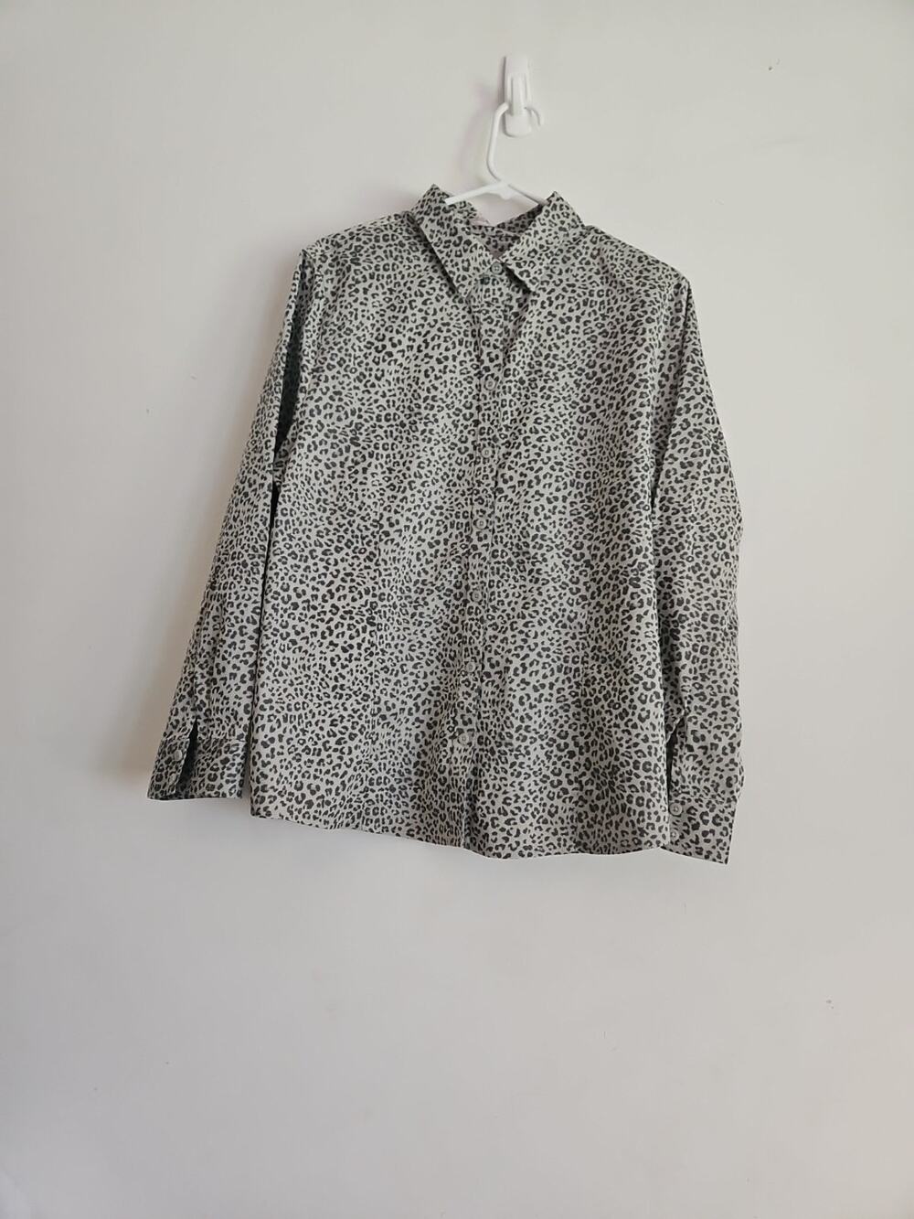 Chico's Shirt Womens Sz 3 16-18 Cool Max NoIron All Season Animal Print ButtonUp